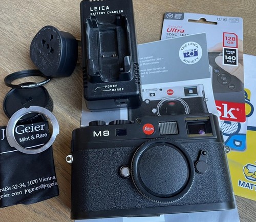 Mint leica camera body - mint,