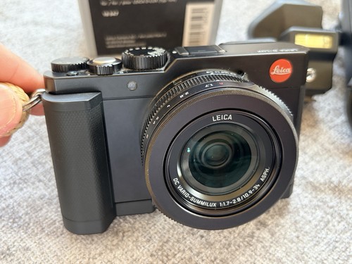 Leica lux compact - leica, d-lux