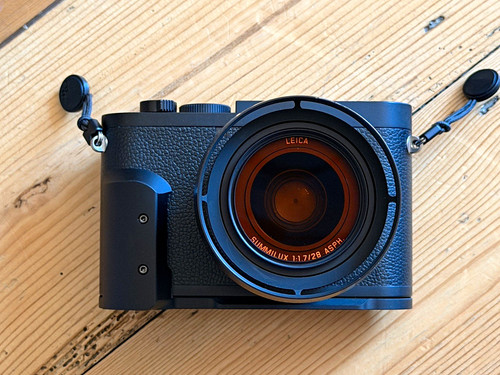 Leica monochrom compact - q2,