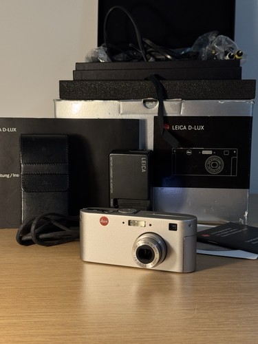 Boxed leica lux camera y2k - boxed, 1
