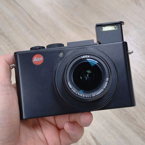 Leica lux black 1 mp - leica,