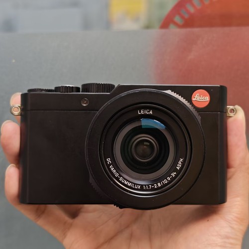Leica lux 8mp - d-lux, 109)12.8mp
