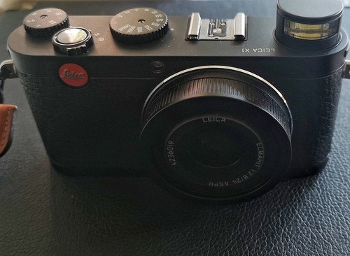 Leica digital camera 2mp - leica, x1