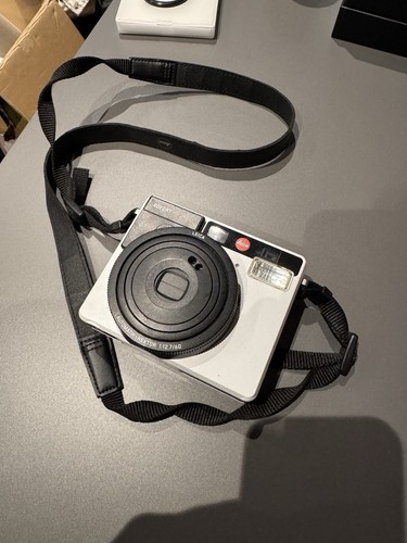 Leica sofort instant - leica, camera