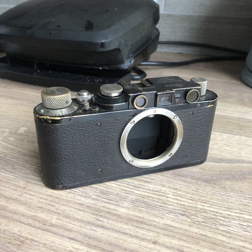 1932 leica black - 1932, 35mm