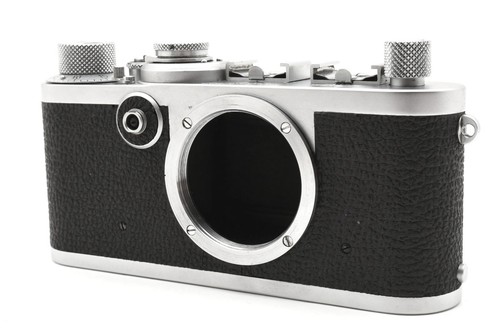 Mint leica 1f - red, dial