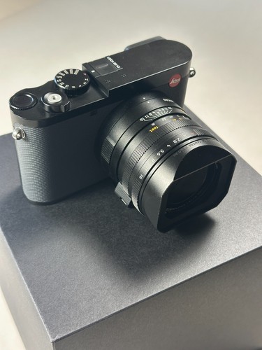Leica digital camera - camera,