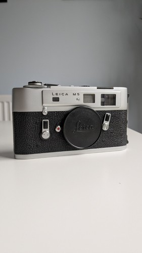 Leica chrome lug - chrome,