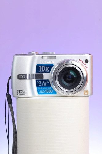 Panasonic lumix tz1 - panasonic,